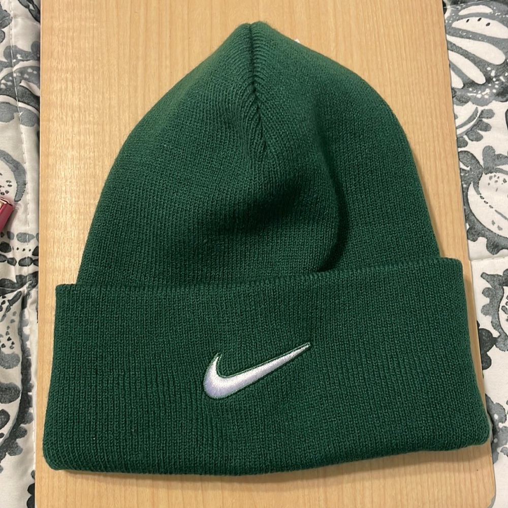 green Nike unisex cuffed beanie